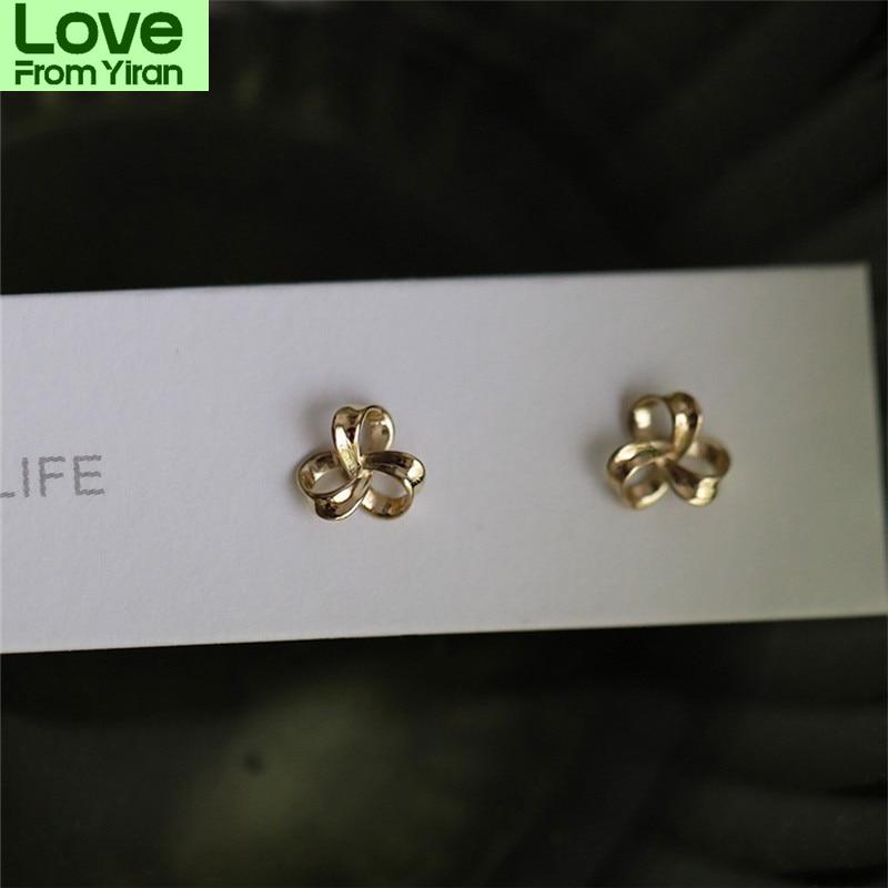 925 Sterling Silver Korean Hollow Glossy Bow Stud Earrings Women 14k Gold Plated Sweet Birthday Jewelry Gift золотой
925 Sterling Silver Korean Hollow Glossy Bow Stud Earrings Women 14k Gold Plated Sweet Birthday Jewelry Gift золотой