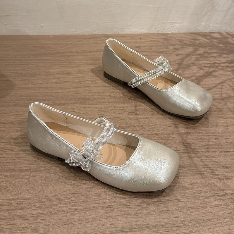 Плоская подошва, не утомляющая ноги, повседневные туфли-лодочки, женские новые летние модели, женские легкие нескользящие на одной педали 40 шампанского
Плоская подошва, не утомляющая ноги, повседневные туфли-лодочки, женские новые летние модели, женские легкие нескользящие на одной педали 40 шампанского