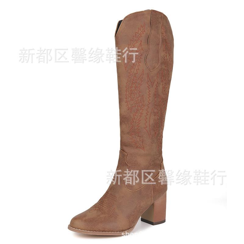 Осенние и зимние вышитые женские сапоги на высоком каблуке с боковой молнией высокие сапоги H 39 коричневый
Осенние и зимние вышитые женские сапоги на высоком каблуке с боковой молнией высокие сапоги H 39 коричневый