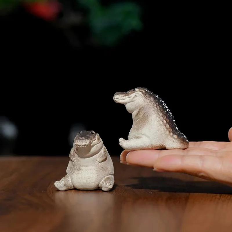Статуэтка крокодила, украшения, садовое животное, статуэтка крокодила, мини-смоляные декоративные садовые украшения Baby crocodile
Статуэтка крокодила, украшения, садовое животное, статуэтка крокодила, мини-смоляные декоративные садовые украшения Baby crocodile