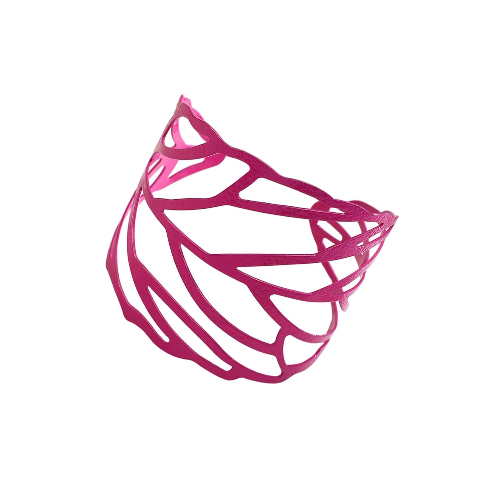 Artistic Leaf Carved Opening Cuff Bracelet Lightweight Iron Wrist Chain Casual To Formal Outfit Enhancer
Artistic Leaf Carved Opening Cuff Bracelet Lightweight Iron Wrist Chain Casual To Formal Outfit Enhancer