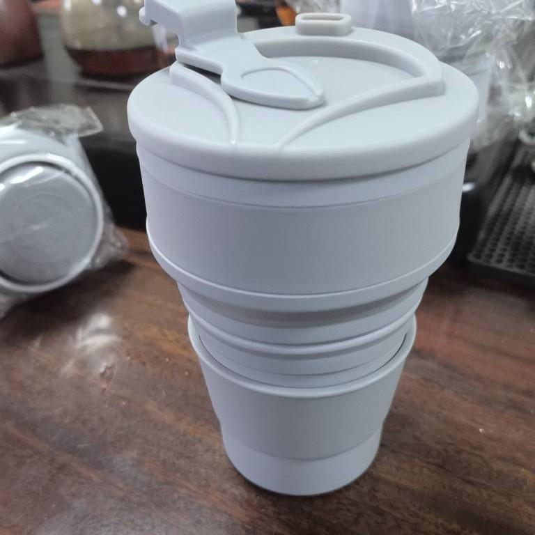 Складная силиконовая дорожная кружка для кемпинга и спорта 350ML
Складная силиконовая дорожная кружка для кемпинга и спорта 350ML