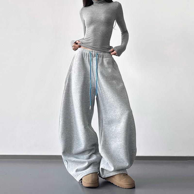 2025 Winter Women s Thickened Velvet Wide-Leg Scythe-Style Sweatpants: Stylish Loose-Fit Trendy Casual Pants Extra Large серый
2025 Winter Women s Thickened Velvet Wide-Leg Scythe-Style Sweatpants: Stylish Loose-Fit Trendy Casual Pants Extra Large серый
