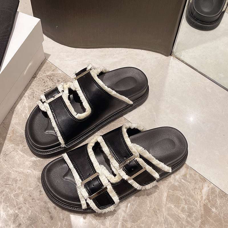 Женские шлепанцы на толстой подошве, с мягкой подошвой, нескользящие, 2025, для улицы, шлепанцы с одной перемычкой, новые летние, модные, крутые шлепанцы для женщин, увеличивающие рост 40 чёрный
Женские шлепанцы на толстой подошве, с мягкой подошвой, нескользящие, 2025, для улицы, шлепанцы с одной перемычкой, новые летние, модные, крутые шлепанцы для женщин, увеличивающие рост 40 чёрный