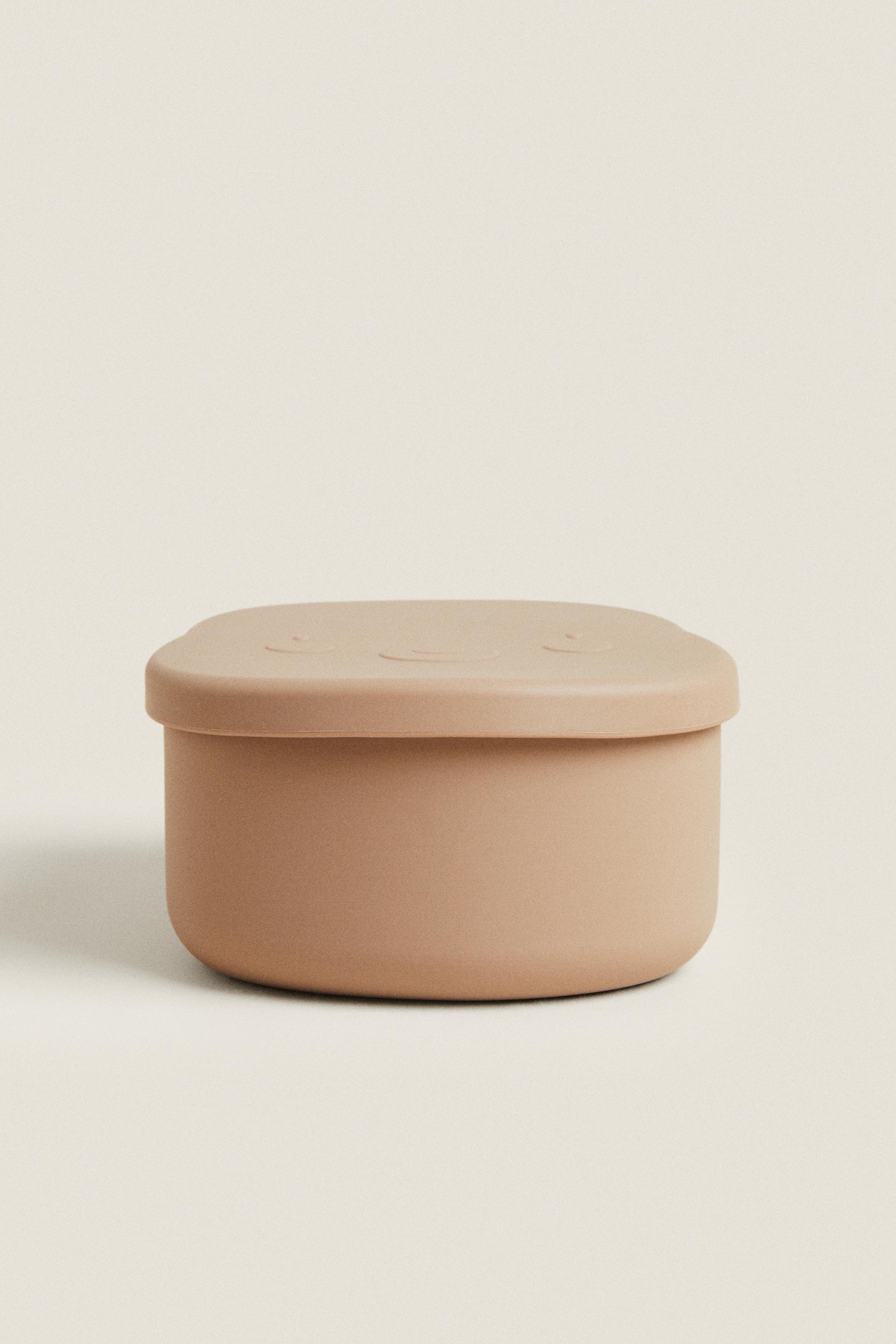 СИЛИКОНОВЫЙ КОНТЕЙНЕР ДЛЯ КОРМЫ ДЛЯ МЕДВЕДЕЙ
СИЛИКОНОВЫЙ КОНТЕЙНЕР ДЛЯ КОРМЫ ДЛЯ МЕДВЕДЕЙ