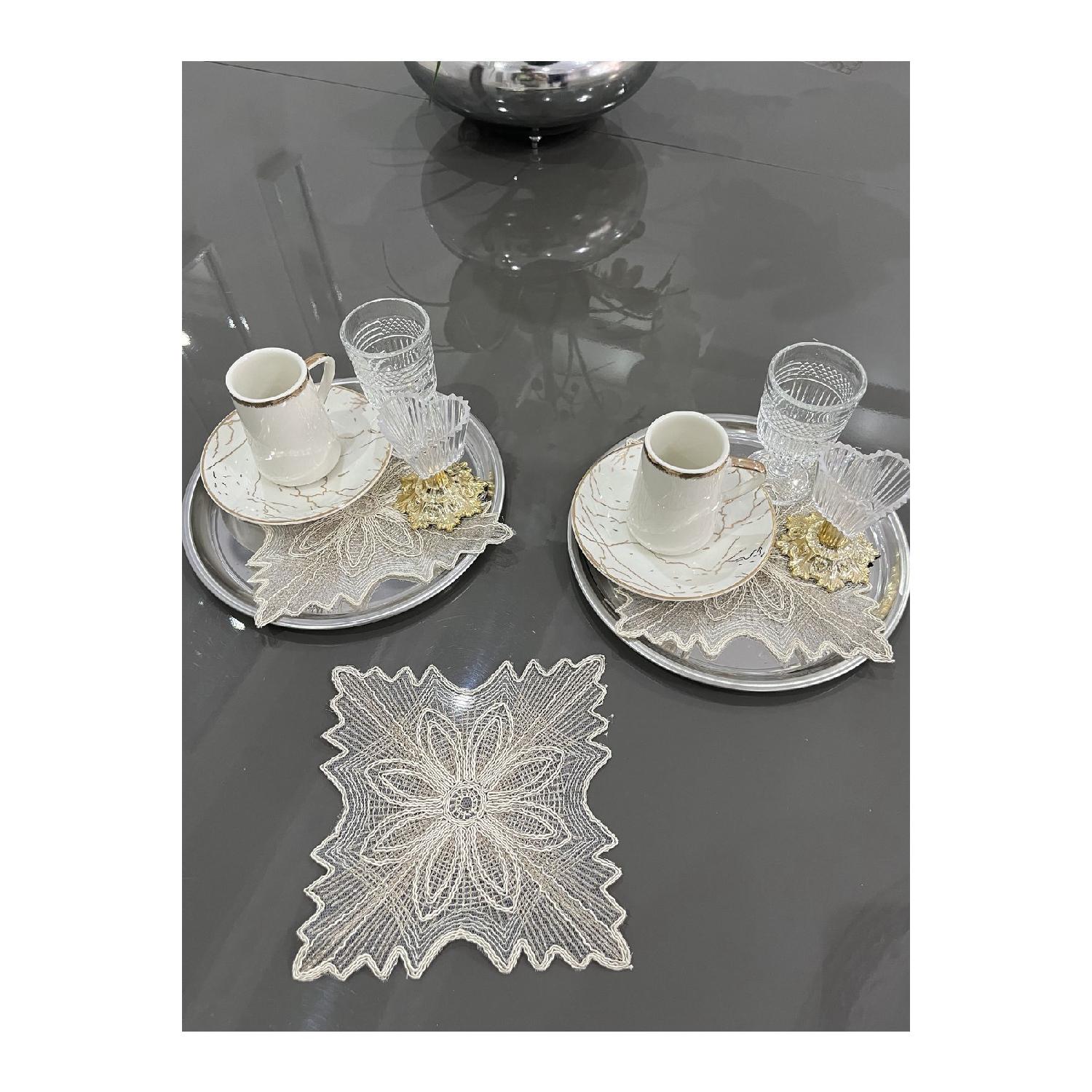Bougainvillea Model Cappuccino Color Decorative Guipure Lace Set Of 6 Coffee Cocktail Presentation Napkins чистый
Bougainvillea Model Cappuccino Color Decorative Guipure Lace Set Of 6 Coffee Cocktail Presentation Napkins чистый