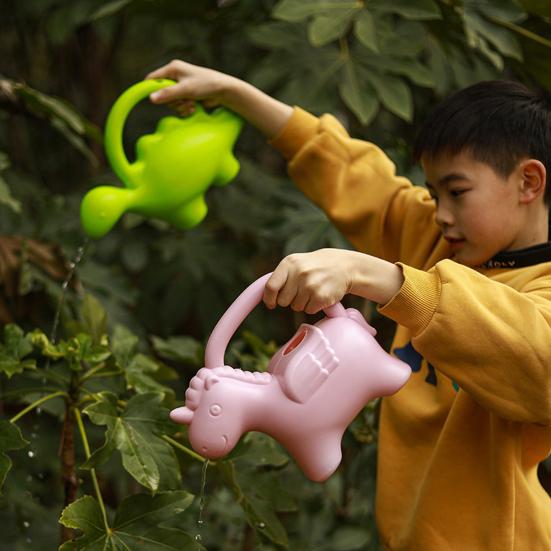 1/1.5L Watering Kettle Cartoon Dinosaur Horse Elephant Styling Watering Pitcher Spacious Large D
1/1.5L Watering Kettle Cartoon Dinosaur Horse Elephant Styling Watering Pitcher Spacious Large D