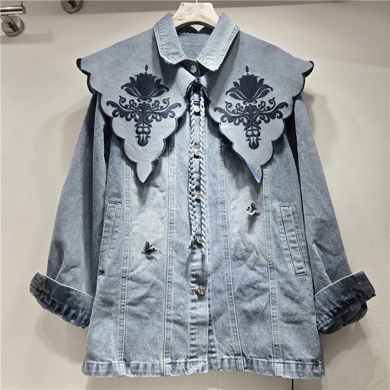 2026 Retro Korean Denim Jacket with Detachable Blue Embroidered Doll Collar Shawl One Size
2026 Retro Korean Denim Jacket with Detachable Blue Embroidered Doll Collar Shawl One Size