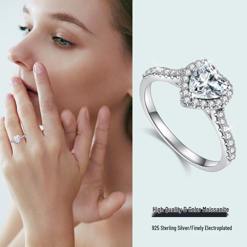 2024 European & American INS Style 1 Carat Moissanite Heart Wedding Ring for Women, 925 Sterling Silver, High-End Luxury Feel US Size 7
2024 European & American INS Style 1 Carat Moissanite Heart Wedding Ring for Women, 925 Sterling Silver, High-End Luxury Feel US Size 7