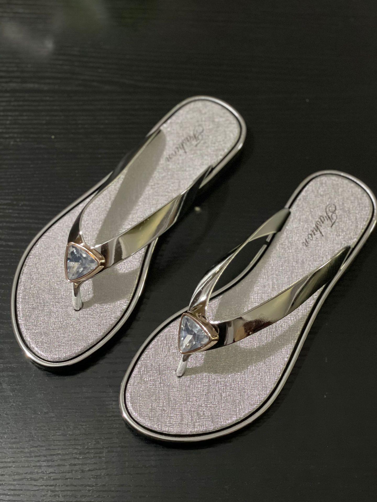 Versatile Women s High-End French Style Outdoor Sandals 39
Versatile Women s High-End French Style Outdoor Sandals 39