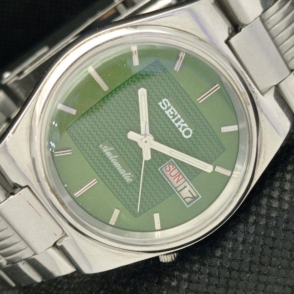 Б/У винтажные часы SEIKO 5 AUTO 7009A JAPAN MENS D/D GREEN WATCH 593a-a311331-2 SKU593a-a311331
Б/У винтажные часы SEIKO 5 AUTO 7009A JAPAN MENS D/D GREEN WATCH 593a-a311331-2 SKU593a-a311331