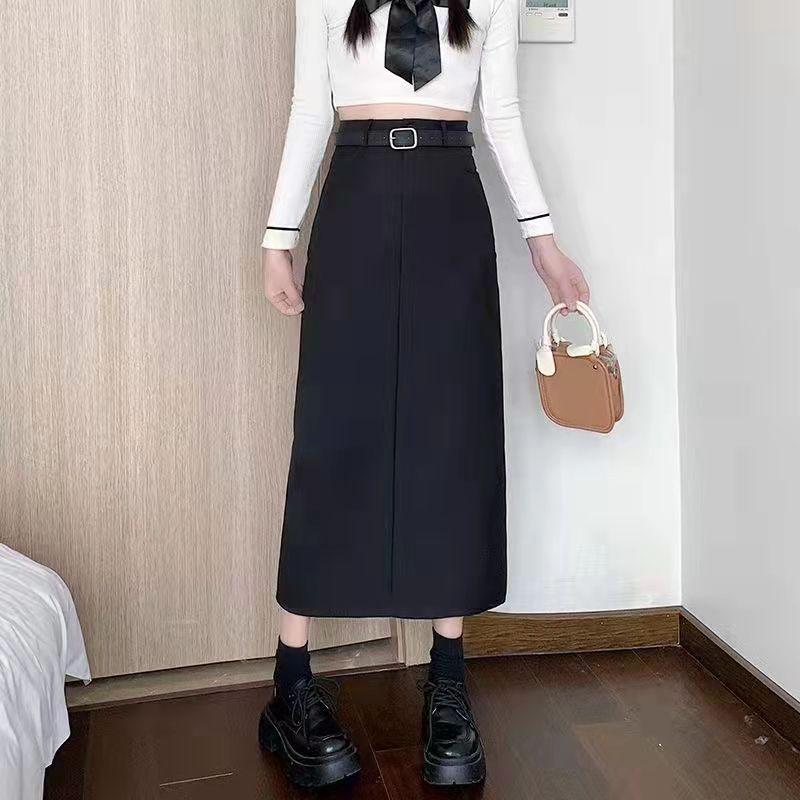 Women s Gray Midi Skirt - 2024 Spring/Autumn Collection: High Waist, Slimming Draped A-Line with Slit. 2XL
Women s Gray Midi Skirt - 2024 Spring/Autumn Collection: High Waist, Slimming Draped A-Line with Slit. 2XL