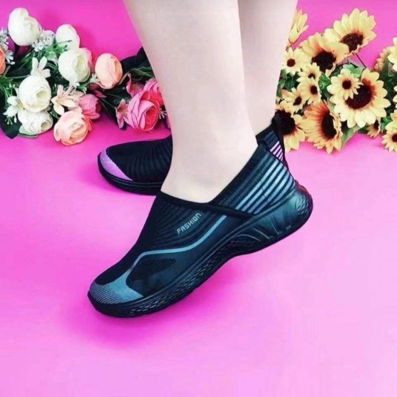 Весна 2025 старые северные тканевые туфли женские мягкая подошва нескользящие дышащие на плоской подошве туфли-мамы одинарные рабочие спортивные с широким носком женские туфли 41
Весна 2025 старые северные тканевые туфли женские мягкая подошва нескользящие дышащие на плоской подошве туфли-мамы одинарные рабочие спортивные с широким носком женские туфли 41