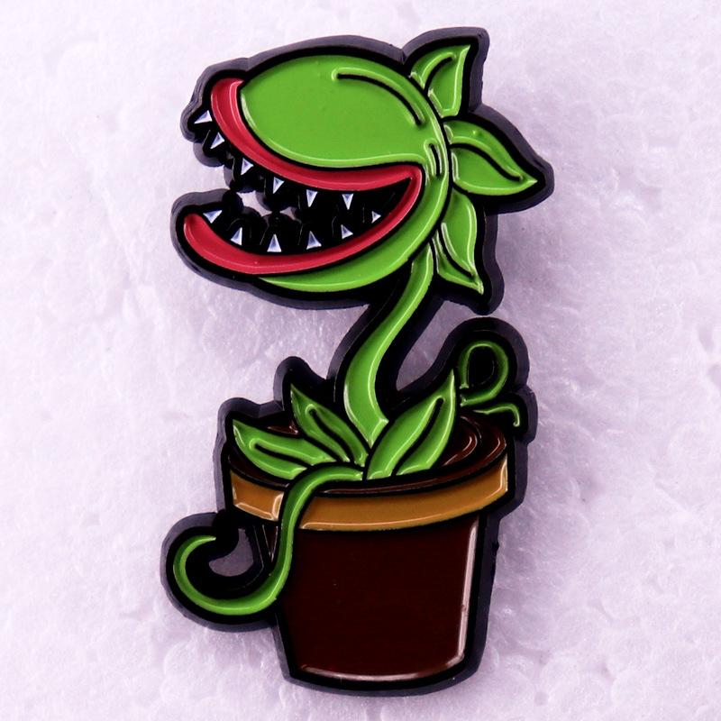 Man-Eating Flower Brooch
Man-Eating Flower Brooch