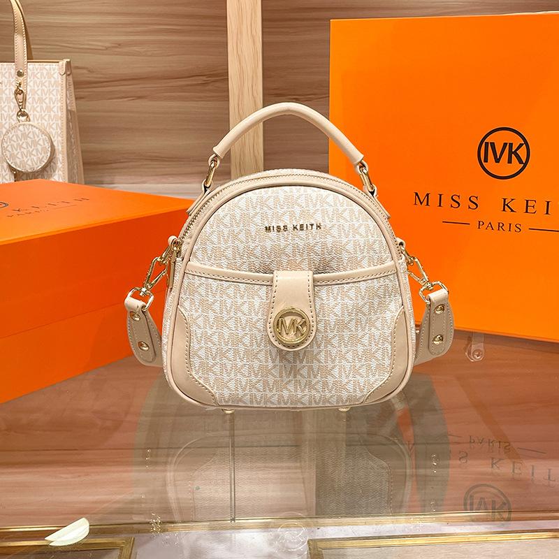 2024 Summer New Trendy High-End Versatile Women s Bag Small Round Bag with Double Zipper, Handheld, Shoulder, and Crossbody Bag бежевий
2024 Summer New Trendy High-End Versatile Women s Bag Small Round Bag with Double Zipper, Handheld, Shoulder, and Crossbody Bag бежевий