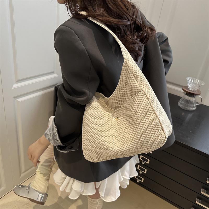 Holiday style casual women s trend summer new woven fashion beach large capacity crossbody shoulder bag women
Holiday style casual women s trend summer new woven fashion beach large capacity crossbody shoulder bag women