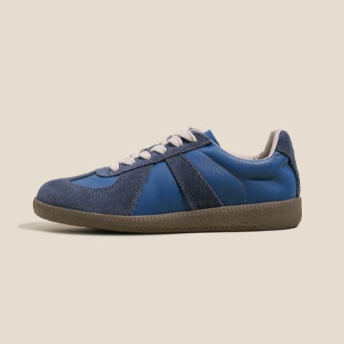 Leather Version~ Color Matching Round Head German Training Shoes Female Student Board Shoes Casual Sports Versatile Lace-Up Soft Sole Niche Flat 35 темно-синий
Leather Version~ Color Matching Round Head German Training Shoes Female Student Board Shoes Casual Sports Versatile Lace-Up Soft Sole Niche Flat 35 темно-синий