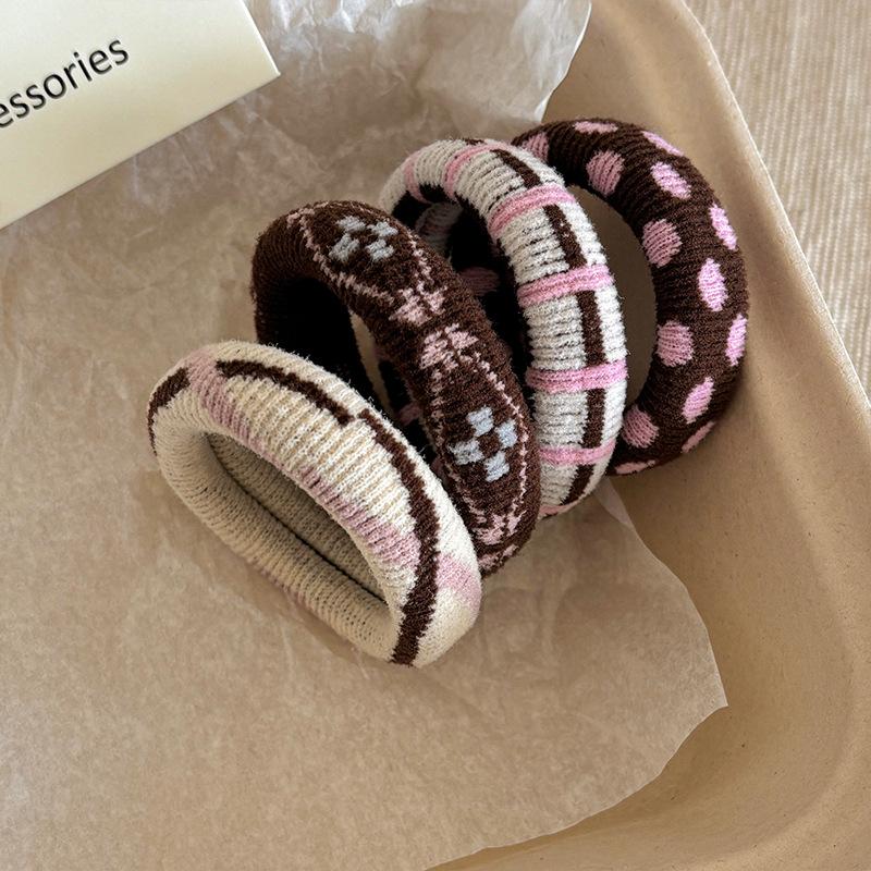 4Pcs Women S Stylish Thickened Towel Hair Ties, Suitable For Daily Hairstyles Like Ponytails Hair Accessory Perfect Gift
4Pcs Women S Stylish Thickened Towel Hair Ties, Suitable For Daily Hairstyles Like Ponytails Hair Accessory Perfect Gift