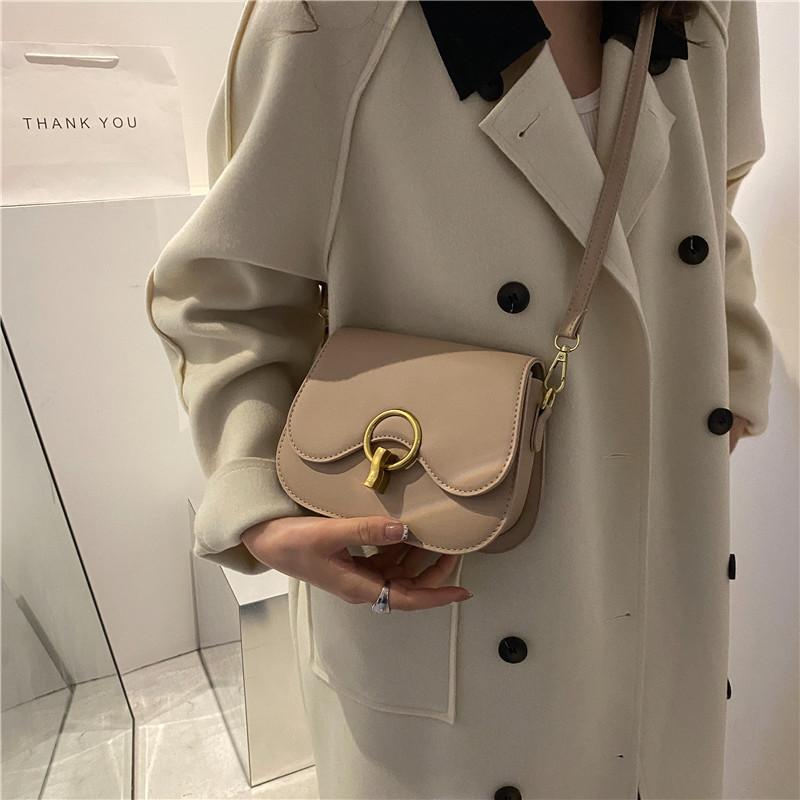 New Flap Crossbody Bags For Women Fashion Lock Shoulder Bag Solid PU Leather Ladies Handbags Cross Body
New Flap Crossbody Bags For Women Fashion Lock Shoulder Bag Solid PU Leather Ladies Handbags Cross Body