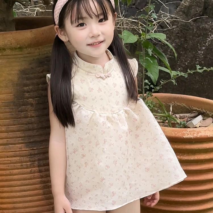 Sweet Off-White Floral Skirt Swimsuit - One-Piece Fashion for Little Princess 140 cm брудно-білий
Sweet Off-White Floral Skirt Swimsuit - One-Piece Fashion for Little Princess 140 cm брудно-білий