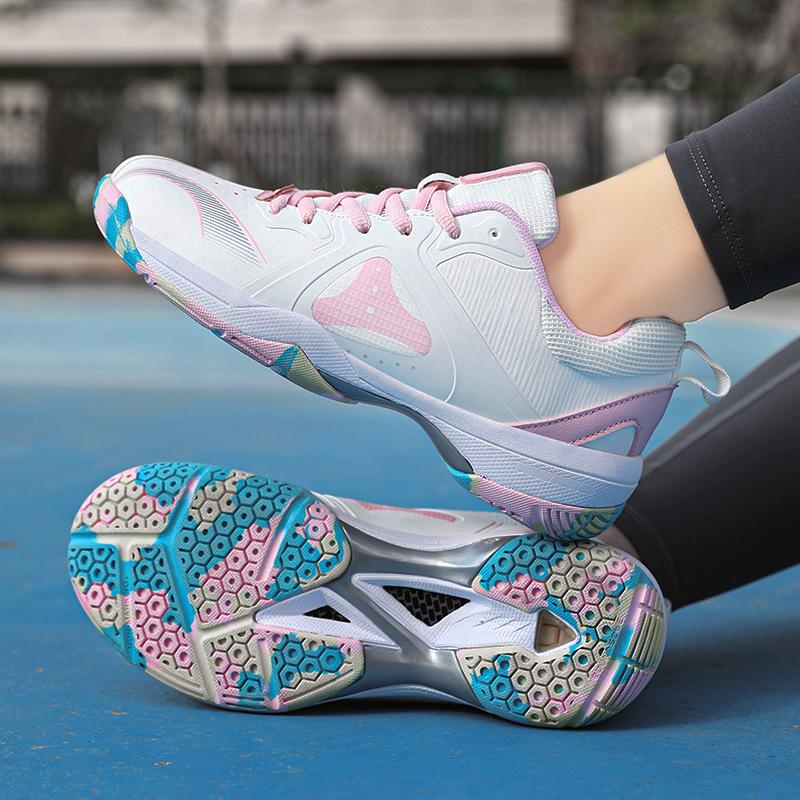 Spring and autumn thick-soled trend couple models lightweight breathable mesh running shoes men s youth shoes 45
Spring and autumn thick-soled trend couple models lightweight breathable mesh running shoes men s youth shoes 45
