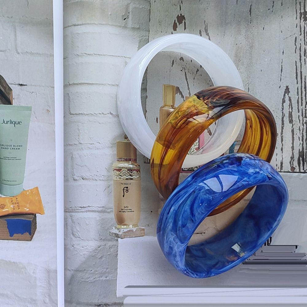 Bohemian Acrylic Open Bangle Smudging Retro Hand Ring Unique Wide Bracelet Women чёрный
Bohemian Acrylic Open Bangle Smudging Retro Hand Ring Unique Wide Bracelet Women чёрный