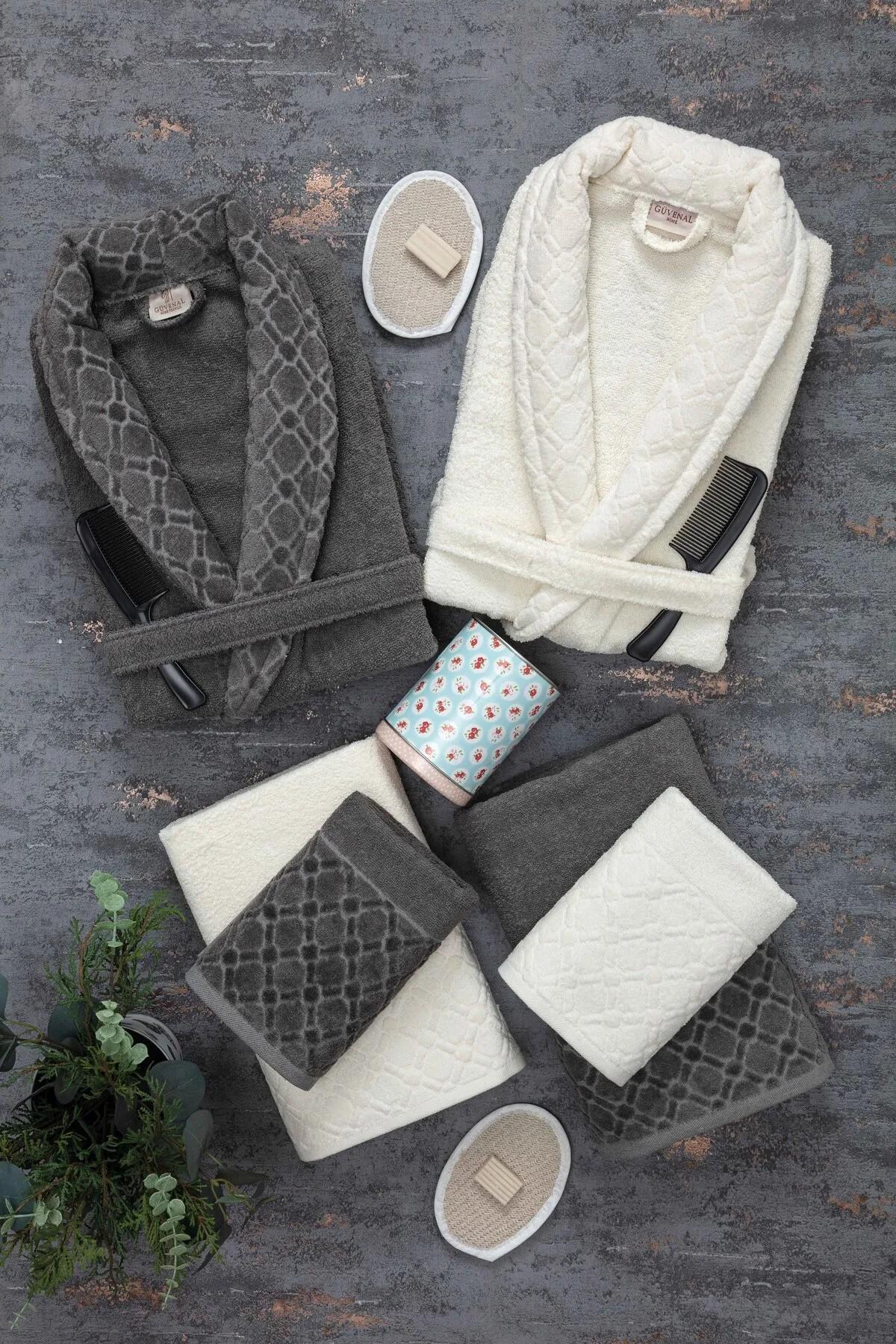 Premium Turkish-Made Cotton Bathrobe,Set for Him&Her Soft,Comfortable,Standard Size,Perfect for Couples Standart сірий/білий
Premium Turkish-Made Cotton Bathrobe,Set for Him&Her Soft,Comfortable,Standard Size,Perfect for Couples Standart сірий/білий