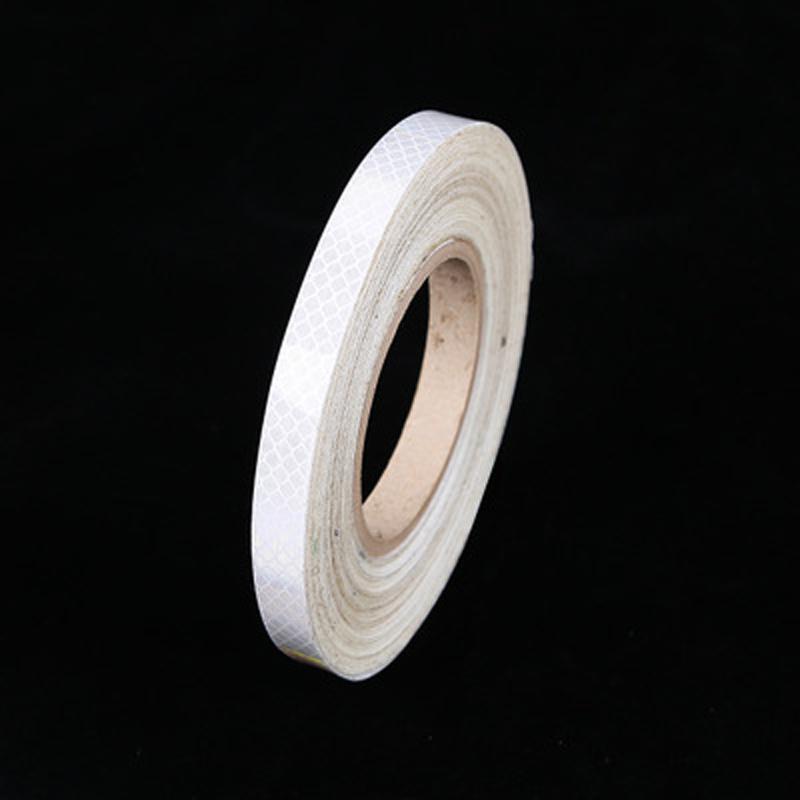 1m Electric Car Decorative Reflective Sticker Bicycle Motorcycle Creative Contour Collision-proof Tape Strip білий
1m Electric Car Decorative Reflective Sticker Bicycle Motorcycle Creative Contour Collision-proof Tape Strip білий
