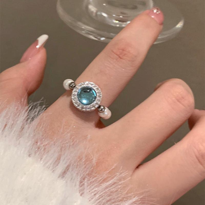 Moonstone pearl ring temperament light luxury high sense ring fashion personality Internet celebrity versatile jewelry
Moonstone pearl ring temperament light luxury high sense ring fashion personality Internet celebrity versatile jewelry