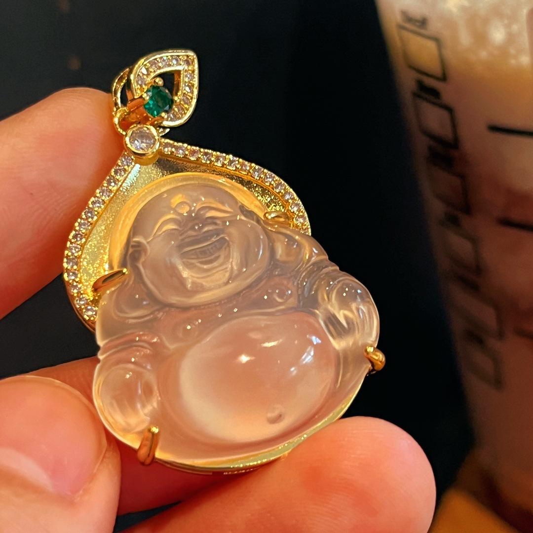 Jade White Ice Light Natural White Chalcedony Pendant Agate Buddha Gong Pendant, Real Shot
Jade White Ice Light Natural White Chalcedony Pendant Agate Buddha Gong Pendant, Real Shot