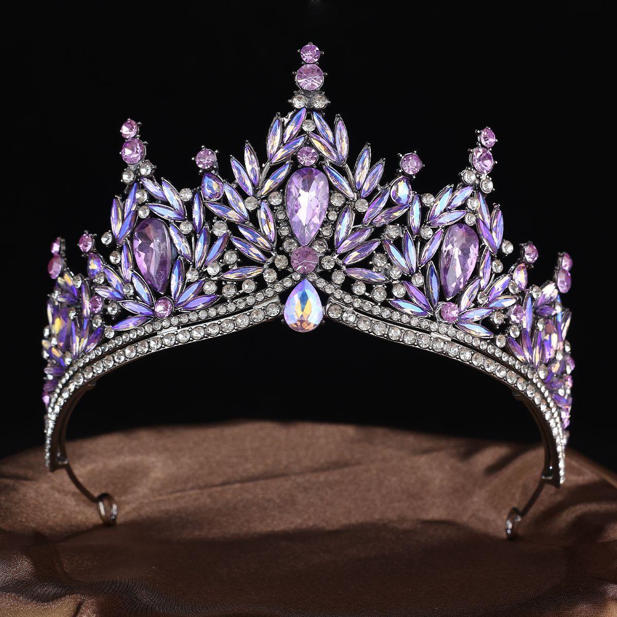 European Luxury Symphony Purple Crown Headgear Wedding Party Banquet Dress Rhinestone Crown Styling Setting Hair Accessories 2026 13*8CM
European Luxury Symphony Purple Crown Headgear Wedding Party Banquet Dress Rhinestone Crown Styling Setting Hair Accessories 2026 13*8CM