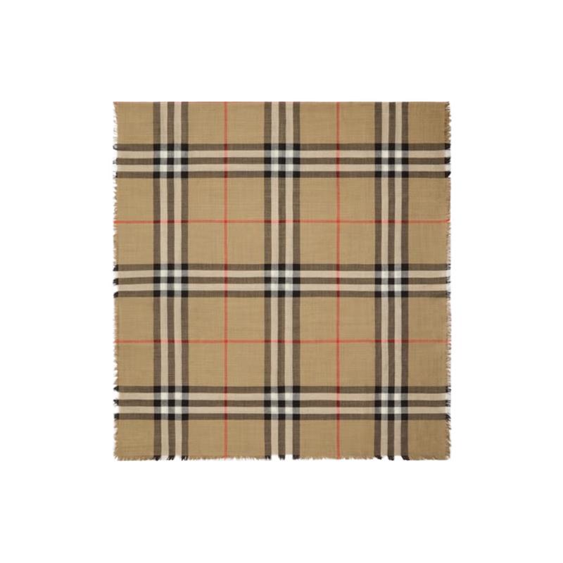 Реверсивний шарф Burberry в клітинку, суміш шовку та вовни OS
Реверсивний шарф Burberry в клітинку, суміш шовку та вовни OS