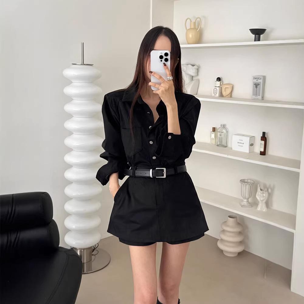 Korean Chic Spring/Autumn Workwear: Elegant Long-Sleeve Shirt + Short Skirt Two-Piece Set for Women One Size чорний
Korean Chic Spring/Autumn Workwear: Elegant Long-Sleeve Shirt + Short Skirt Two-Piece Set for Women One Size чорний