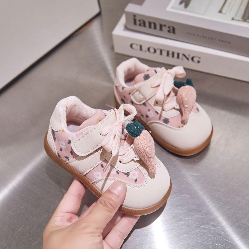 Spring & Fall Velcro Sneakers: Soft Sole Sports Shoes for Toddler Boys & Girls Size 17 (Approx. 13cm) рожевий
Spring & Fall Velcro Sneakers: Soft Sole Sports Shoes for Toddler Boys & Girls Size 17 (Approx. 13cm) рожевий