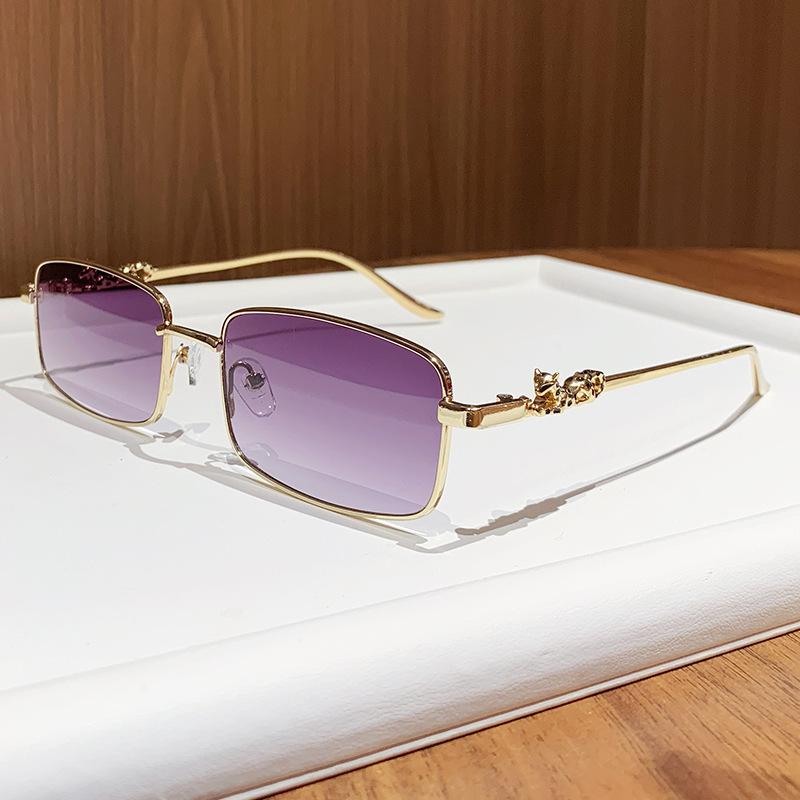 Vintage y2k Square Sunglasses Women For Men 2026 Luxury Brand Designer Popular Punk Metal Snake Head Fashion Eye Glasses UV400
Vintage y2k Square Sunglasses Women For Men 2026 Luxury Brand Designer Popular Punk Metal Snake Head Fashion Eye Glasses UV400
