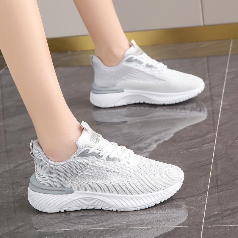 Sports women s shoes Ultra-light shock-absorbing breathable mesh shoes Flying flag casual outdoor running casual shoes Ultra-light height-increasing 35 бежевий
Sports women s shoes Ultra-light shock-absorbing breathable mesh shoes Flying flag casual outdoor running casual shoes Ultra-light height-increasing 35 бежевий