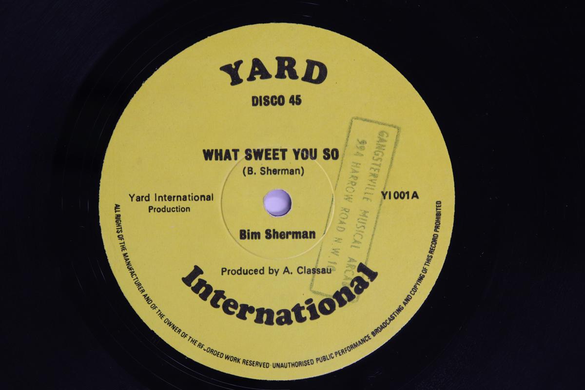 12inch Record BIM SHERMAN U. BLACK What Sweet You So Pot A Bubble YI001 YARD INTERNATIO 1978 UK Reggae Ska Dub Used
12inch Record BIM SHERMAN U. BLACK What Sweet You So Pot A Bubble YI001 YARD INTERNATIO 1978 UK Reggae Ska Dub Used