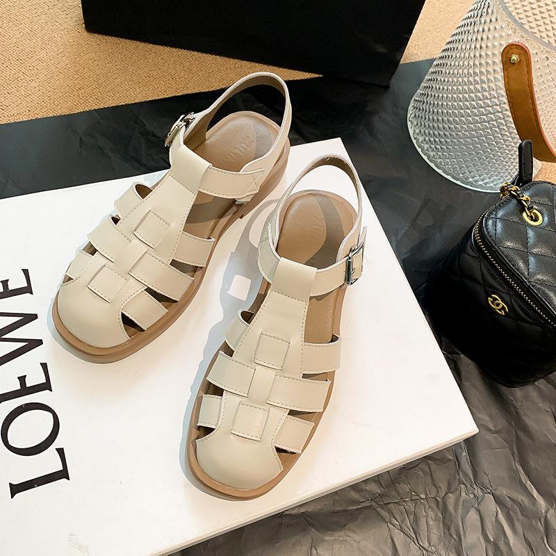 New summer soft-soled bag head drag thick heel thick-soled retro flat-soled sandals women 40 срібний
New summer soft-soled bag head drag thick heel thick-soled retro flat-soled sandals women 40 срібний