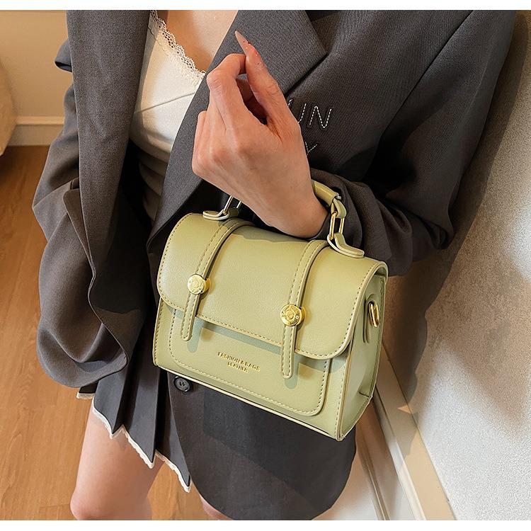 Корейская Мода Ретро Сумка Через Плечо: Модная легкая наплечная сумка для женщин зелёный
Корейская Мода Ретро Сумка Через Плечо: Модная легкая наплечная сумка для женщин зелёный