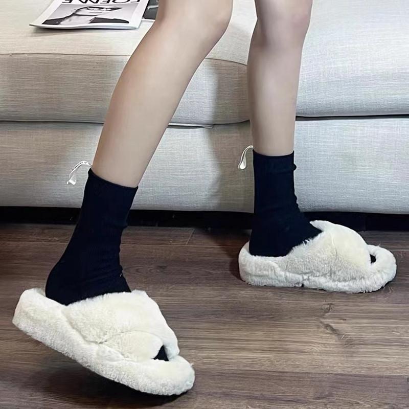 Italian Light Luxury Niche Tide Brand Jil Pure Cotton Double Needle Medium Tube Socks Solid Color Four Seasons Heavy Industry Cloth Label Socks One size fits all чорний
Italian Light Luxury Niche Tide Brand Jil Pure Cotton Double Needle Medium Tube Socks Solid Color Four Seasons Heavy Industry Cloth Label Socks One size fits all чорний