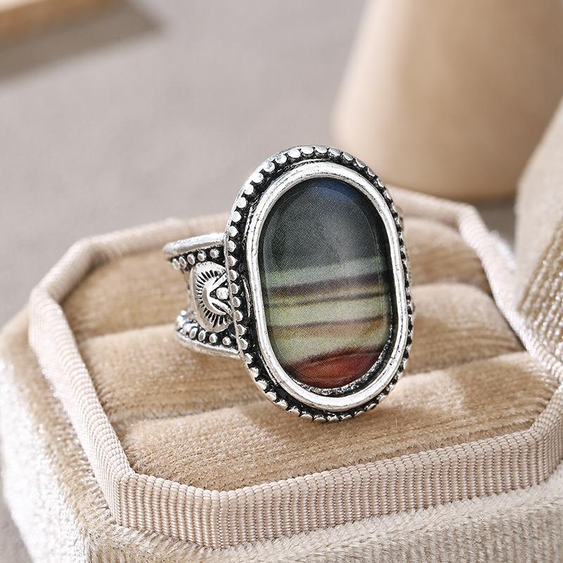 Retro Ethnic Style Carved Pattern Oval Resin Ring, Women s Personalized Creative Holiday Accessories Zircon 6
Retro Ethnic Style Carved Pattern Oval Resin Ring, Women s Personalized Creative Holiday Accessories Zircon 6