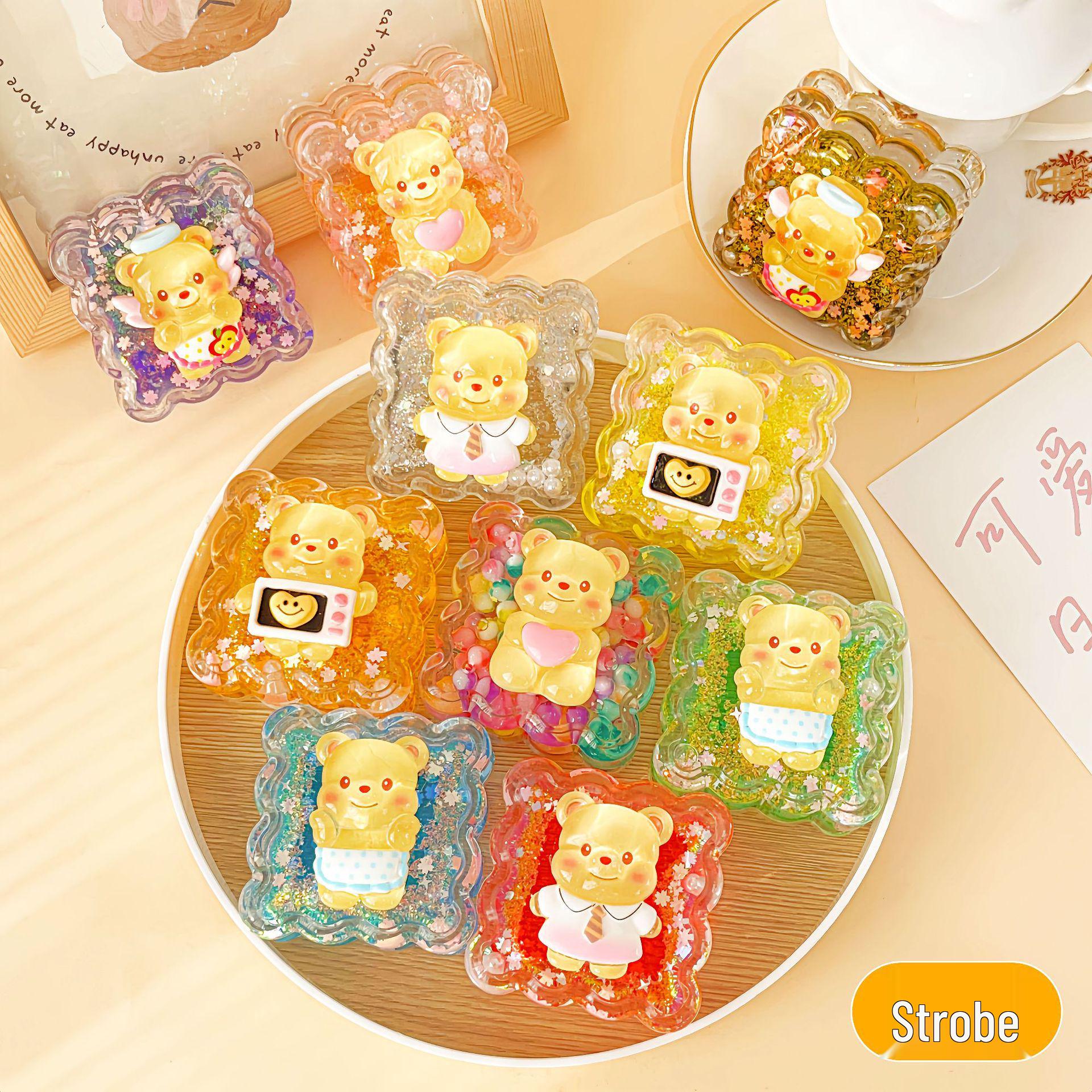 Douyin Popular Butter Bear Oil Drip Sand Flowing Toy Figurine - Desktop Decoration
Douyin Popular Butter Bear Oil Drip Sand Flowing Toy Figurine - Desktop Decoration