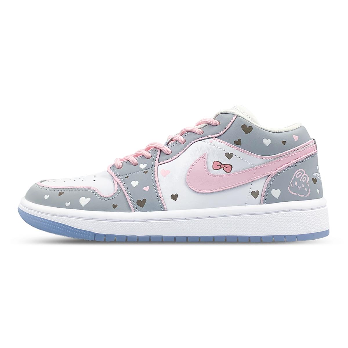 Jordan Air Jordan 1 Low top Vintage Basketball Shoes Women s Gray Pink White DC0774-105(Team652-AJ) 36
Jordan Air Jordan 1 Low top Vintage Basketball Shoes Women s Gray Pink White DC0774-105(Team652-AJ) 36