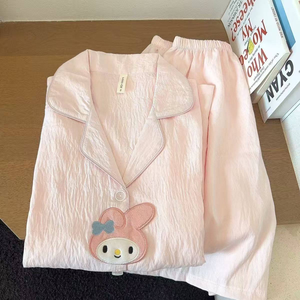 Japanese pink princess style Melody pajamas women s summer short-sleeved shorts two-piece set soft cute can be worn outside loungewear S
Japanese pink princess style Melody pajamas women s summer short-sleeved shorts two-piece set soft cute can be worn outside loungewear S