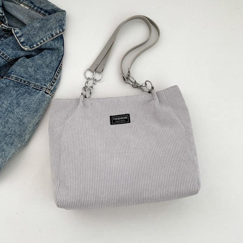 Elegant Retro-inspired Women s Tote Bag Spacious Design With Soft Corduroy Material Perfect For Everyday Use сірий колір
Elegant Retro-inspired Women s Tote Bag Spacious Design With Soft Corduroy Material Perfect For Everyday Use сірий колір
