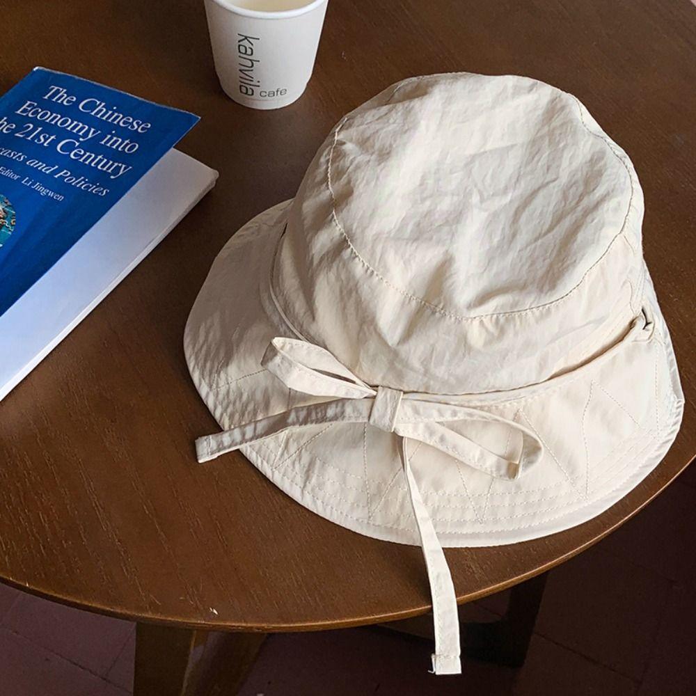 Wide Brim Cover Sunshade Basin Hat Korean Style Outdoor Fishing Cap Lace-up Fisherman Hat Camping сірий
Wide Brim Cover Sunshade Basin Hat Korean Style Outdoor Fishing Cap Lace-up Fisherman Hat Camping сірий
