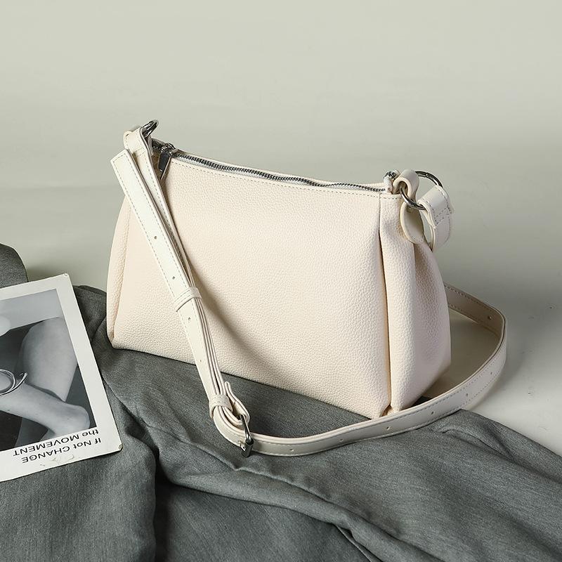 Large-capacity Underarm Bag Trendy and Fashionable Single-shoulder Crossbody Bag чорний
Large-capacity Underarm Bag Trendy and Fashionable Single-shoulder Crossbody Bag чорний