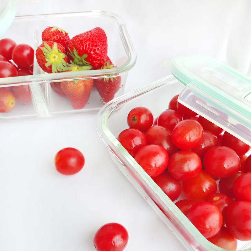 EKCO Glass Food Storage Container
EKCO Glass Food Storage Container