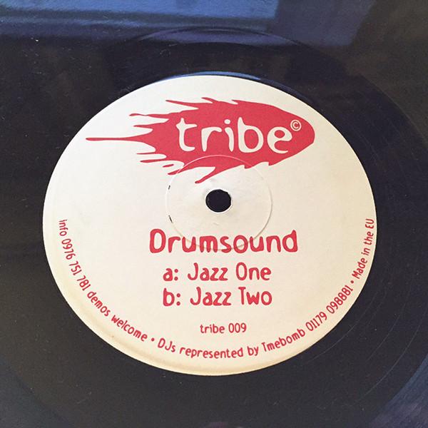12inch Record DRUMSOUND Jazz TRIBE009 TRIBE 1999 UK Dance Electronica Used
12inch Record DRUMSOUND Jazz TRIBE009 TRIBE 1999 UK Dance Electronica Used