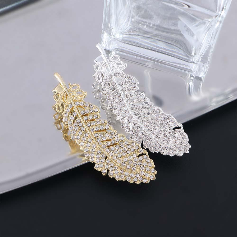 Rhinestone Girls Bb Clip Large Feather Hair Clips Women Barrette Crystal Hairpins Hair Side Clip срібний
Rhinestone Girls Bb Clip Large Feather Hair Clips Women Barrette Crystal Hairpins Hair Side Clip срібний